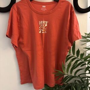 Levi's Bold Orange Tee